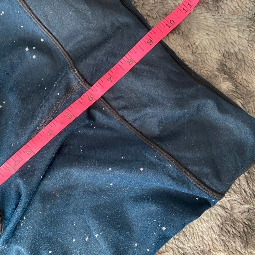 Fabletics Define Mid Rise Capri - Northern Lights - Picture 7 of 8